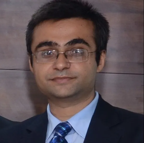 Dr Rohan Parwani