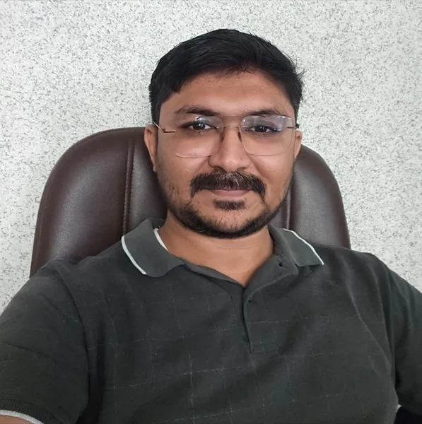 Dr Ankit Sardhara